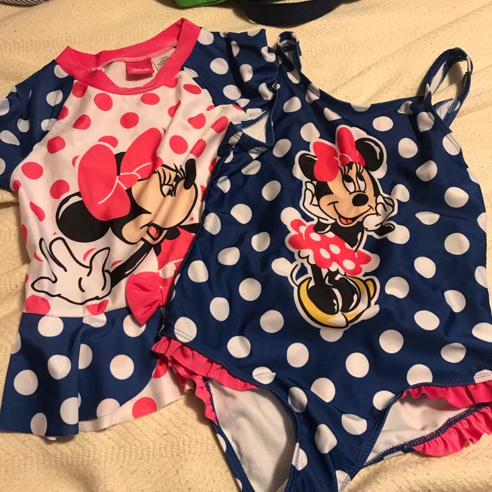 Minnie swim suit/rash guard
